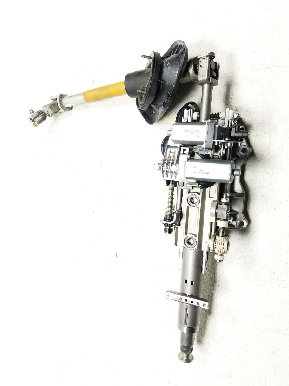 2011 - 2014 Porsche Cayenne 3.6l Steering Column OEM