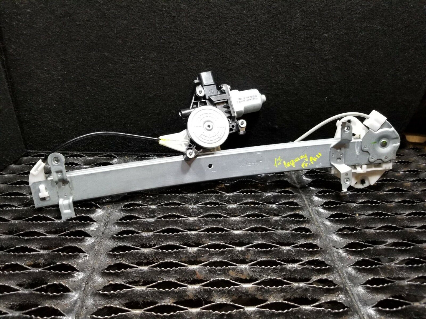15 16 17 Subaru Legacy Front Right Door Window Regulator Passenger Side OEM