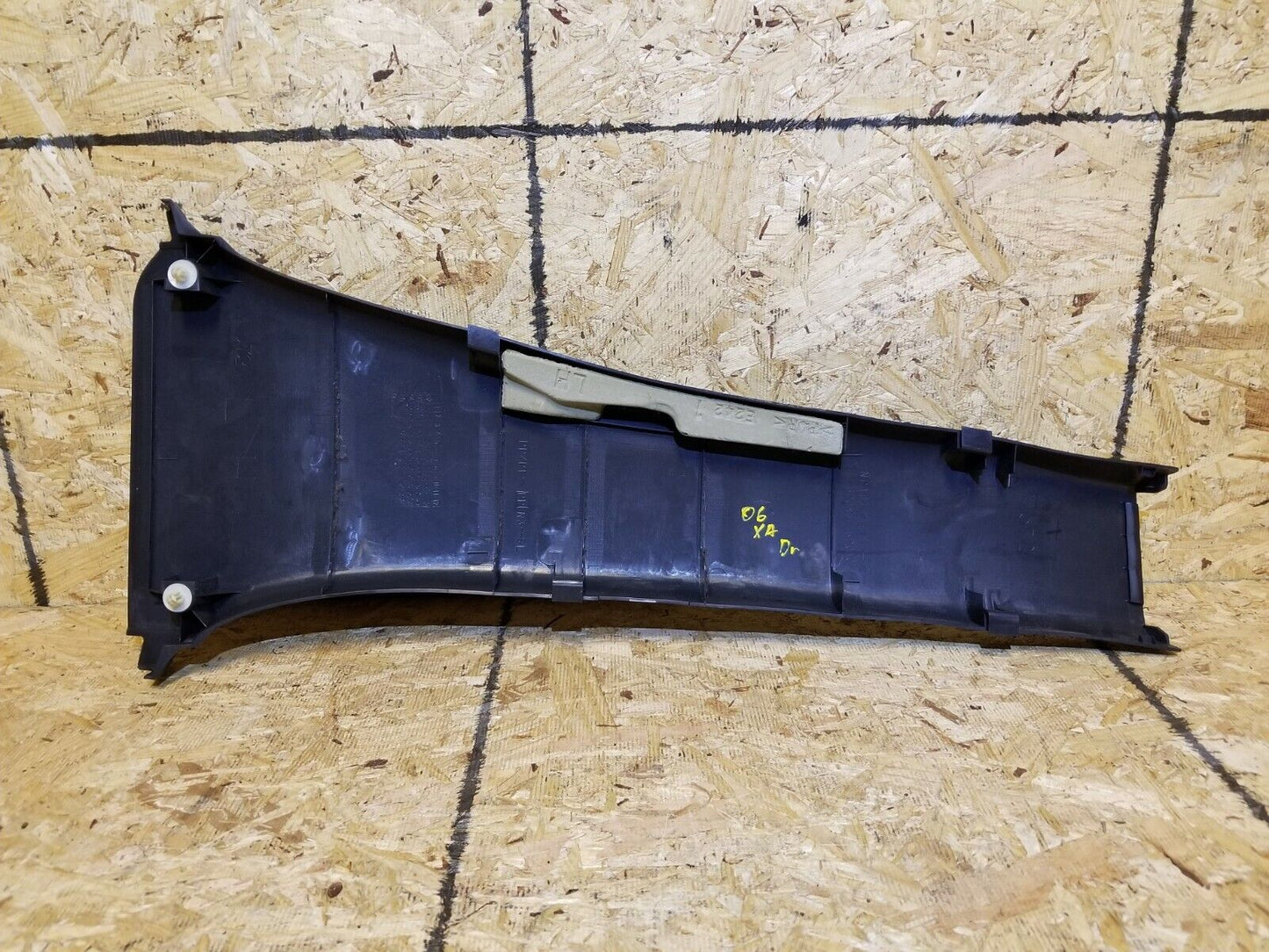 2004 2005 2006 Scion Xa Left Driver Side Lower B Pillar Trim Cover Panel OEM
