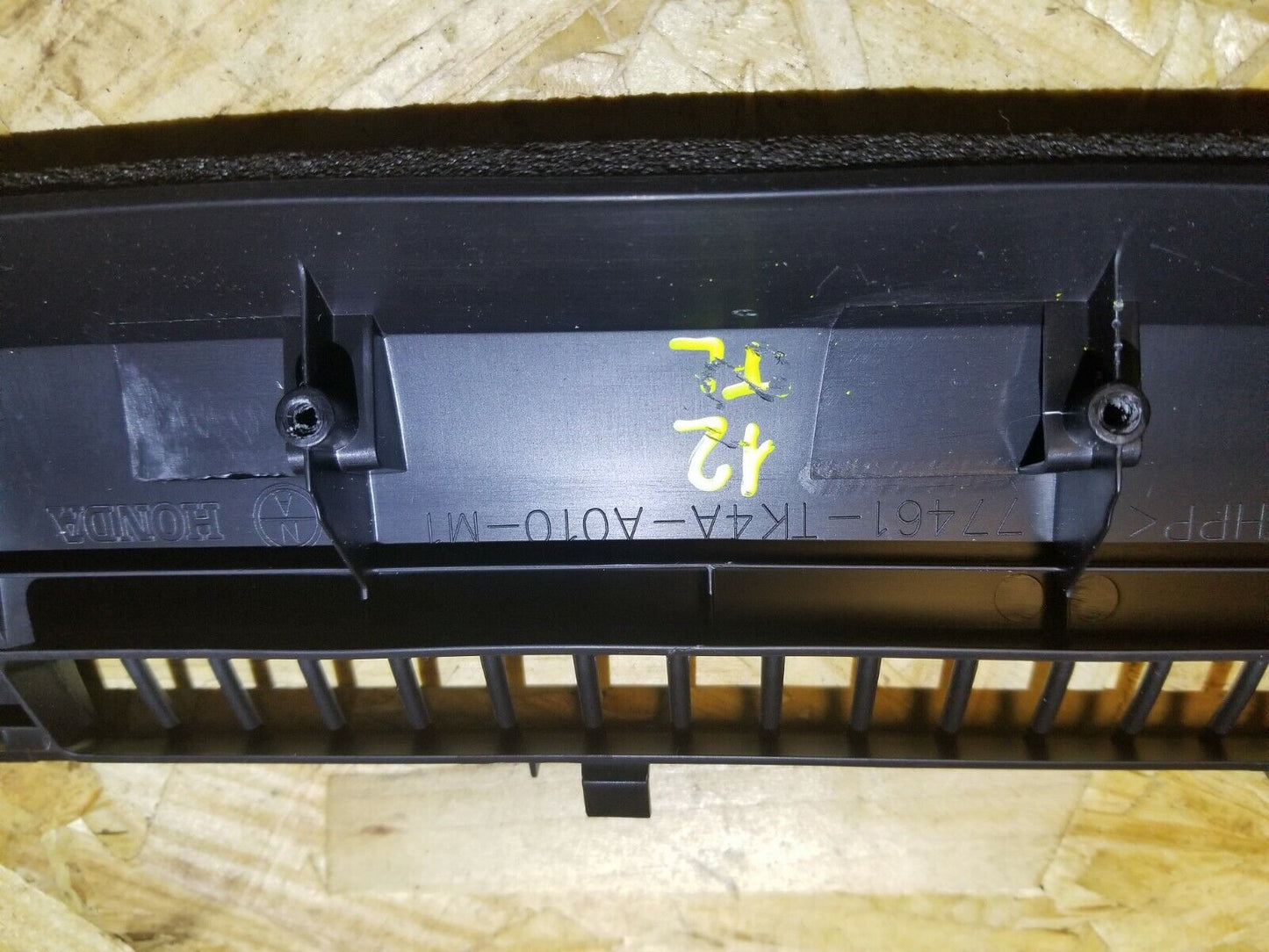 09 10 11 14 Acura Tl Dash Upper Defroster Air Vent OEM