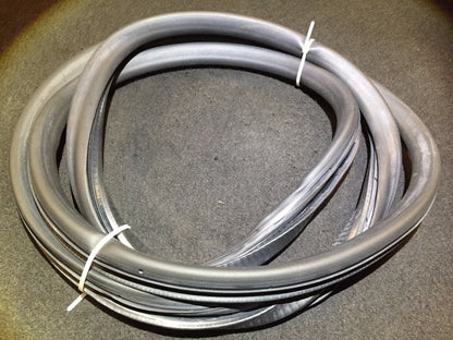 05 06 07 08 Audi A6 C6 Sedan Rear Left Driver Side Door Weatherstrip Seal OEM