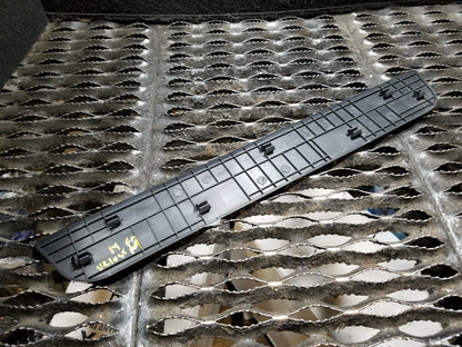 12 13 14 15 16 Hyundai Veloster Front Right Pass Door Scuff Step Sill Plate OEM