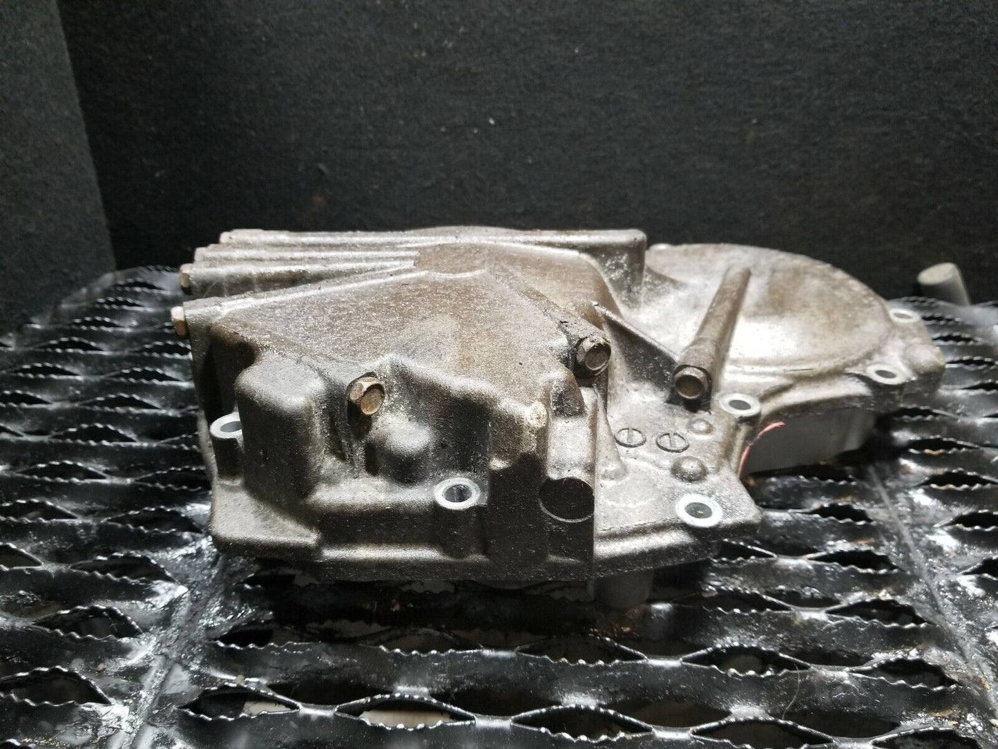 06 07 08 09 Saab 9-5 Aero 2.3t Automatic Transmission 4 Cyl Engine Cover OEM