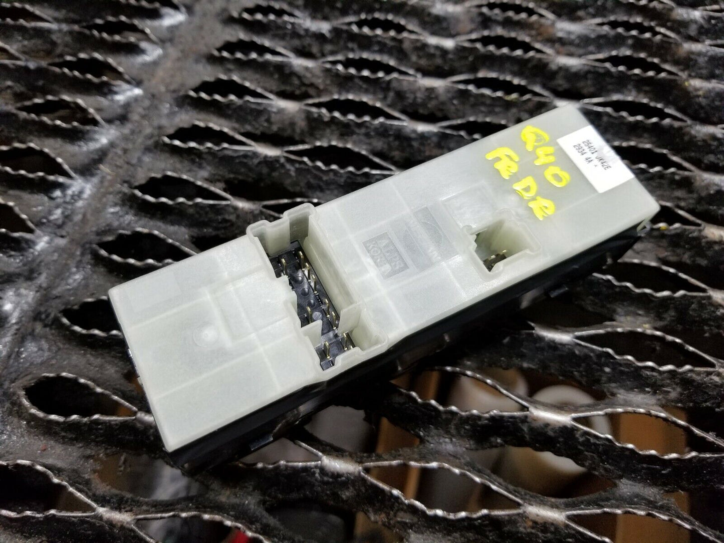 14 15 Infiniti Q40 Driver Side Left Master Window Switch OEM 34k