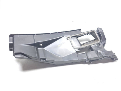 2011 - 2015 Mercedes E350 W212 Dashboard Right Side Air Duct Panel Housing OEM