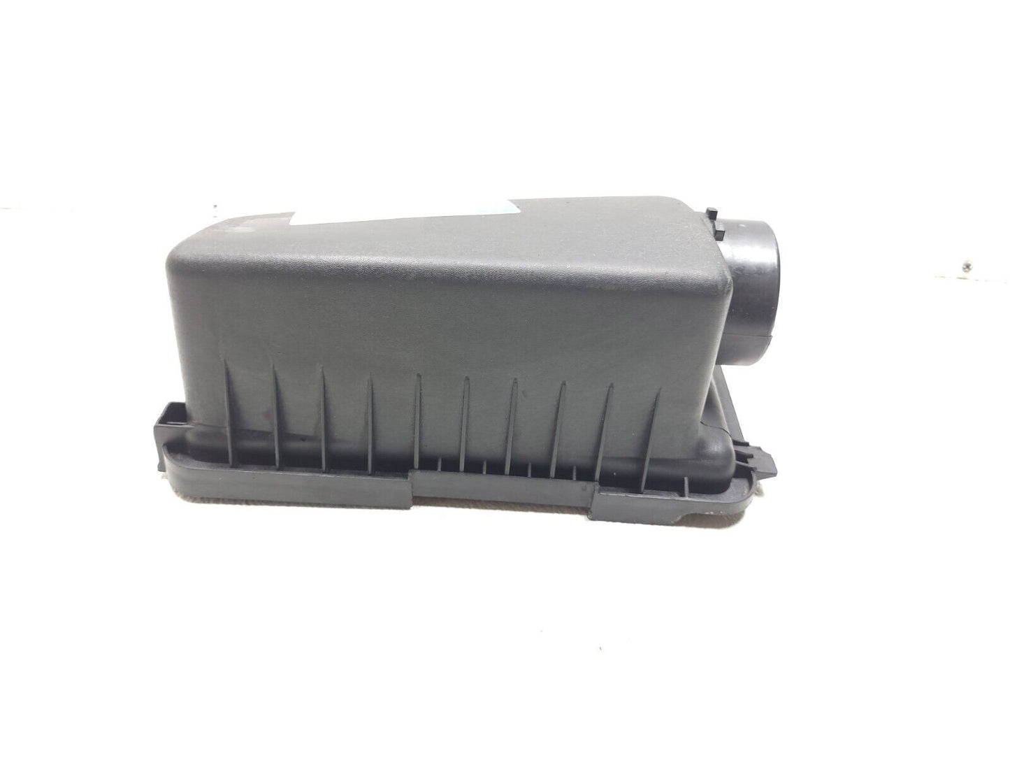 14 15 16 Hyundai Elantra Air Filter Cleaner Housing 1.8l OEM Sdn