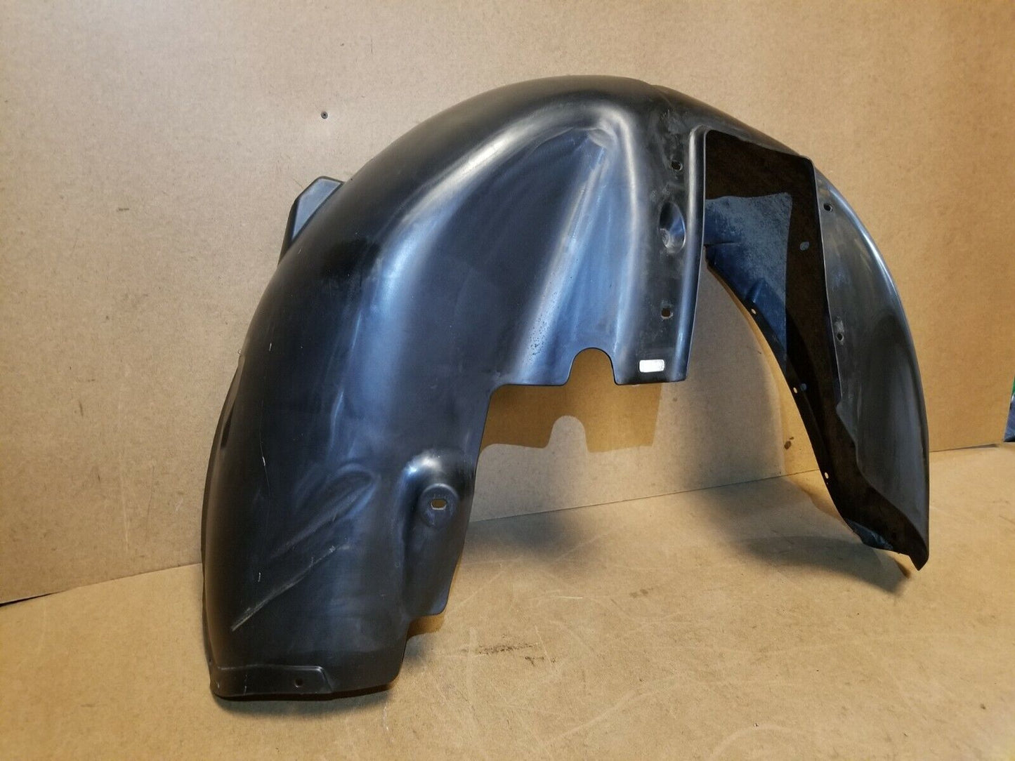 05 06 07 Dodge Magnum Rear Right Pass Fender Liner Splash Guard OEM