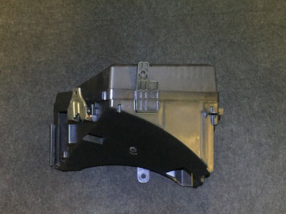 08 09 10 Subaru Impreza 2.5 Fuse Box Engine Compartment OEM D43