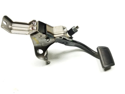 14 15 16 Hyundai Elantra Brake Pedal Assy OEM Sedan