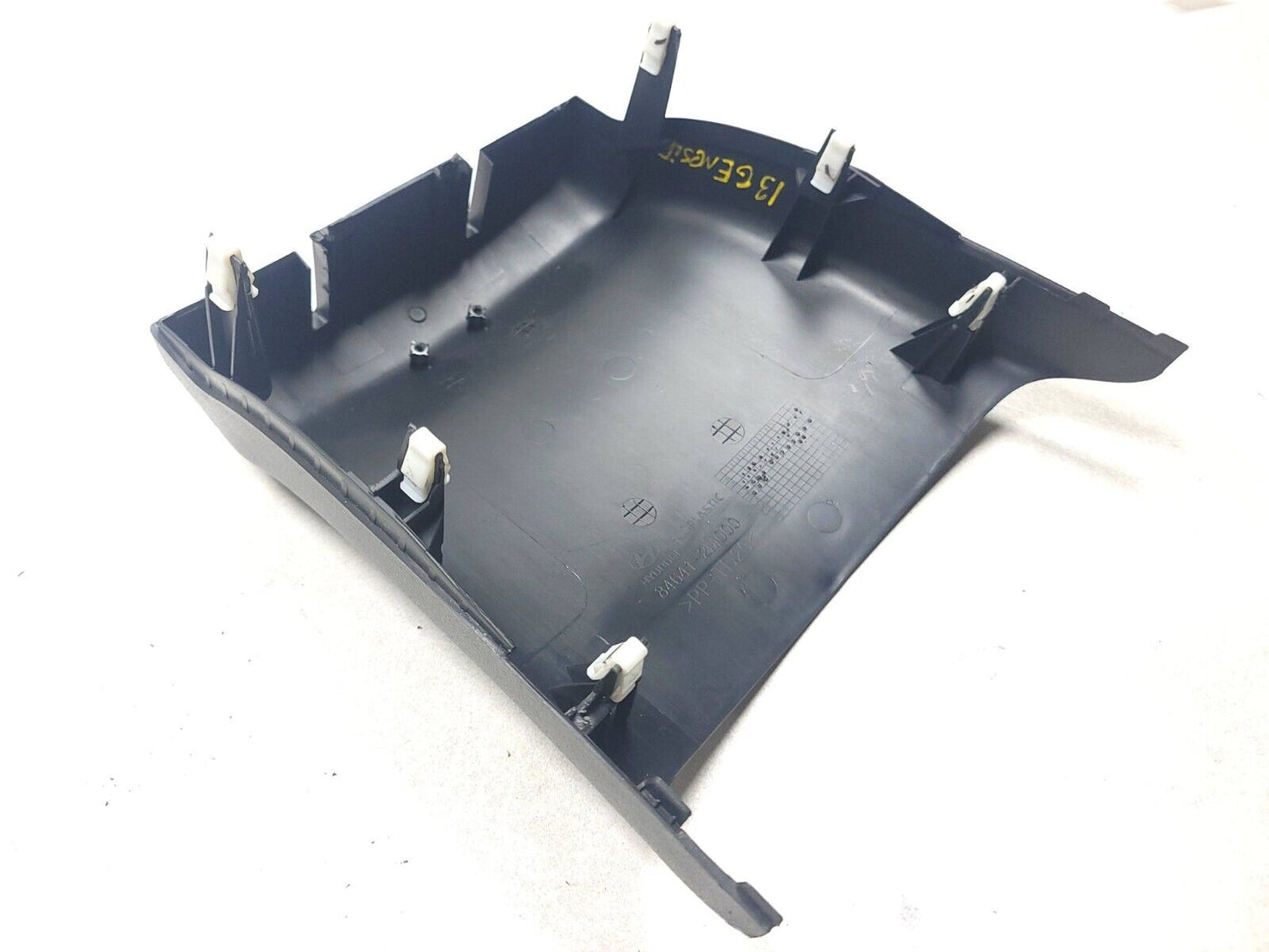 2013-2016 Genesis Coupe Center Console Rear Trim Panel 84641-2m000 OEM