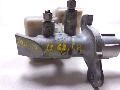 11 12 13 Jeep Grand Cherokee Brake Master Cylinder 3.6l OEM