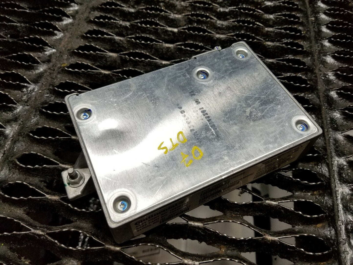 06 07 08 09 10 11 Cadillac DTS Onstar Communication Module 15946134 OEM