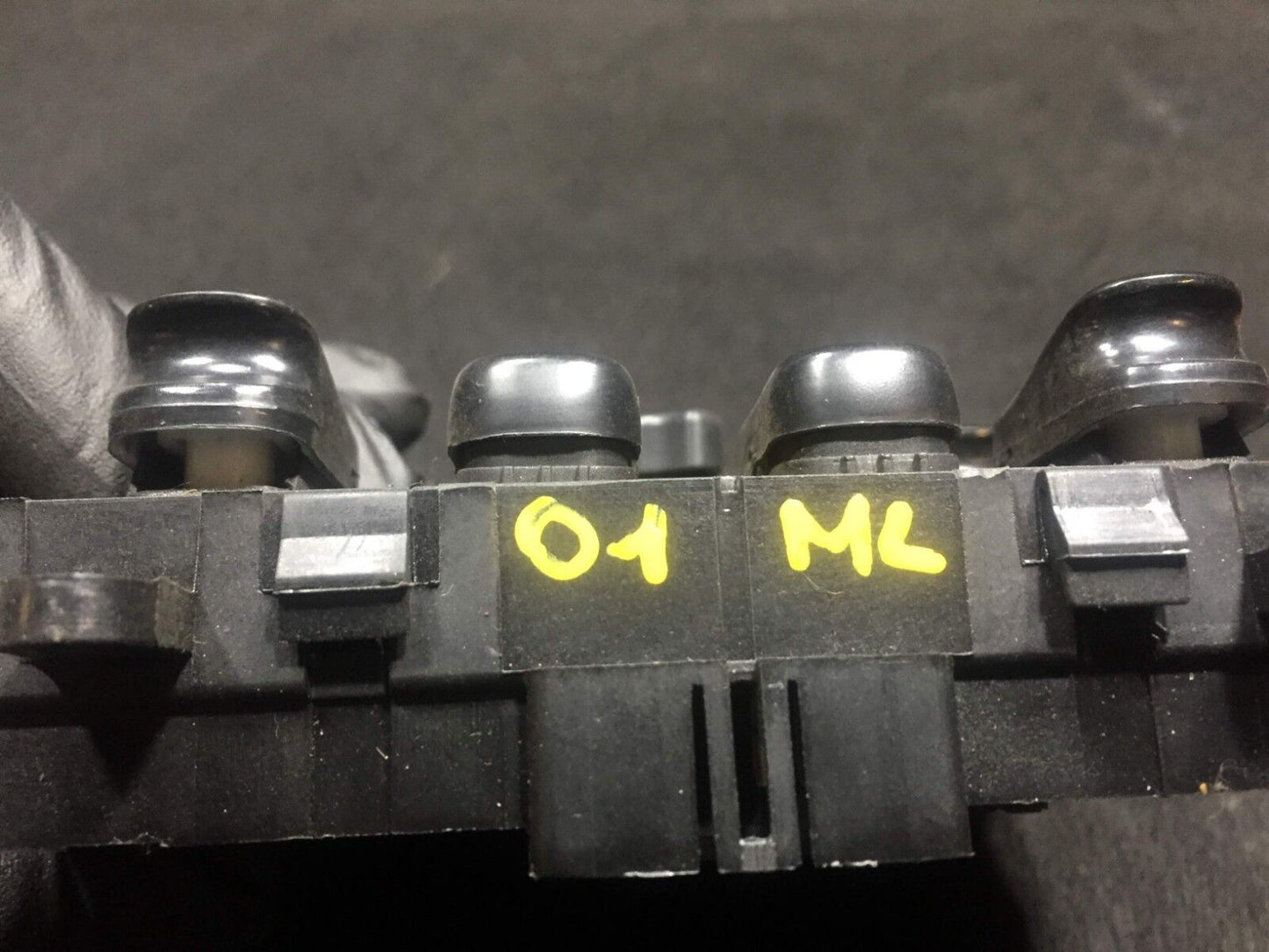 98 99 00 01 Mercedes W163  Power Window Master Control Switch 1638206610 OEM D34