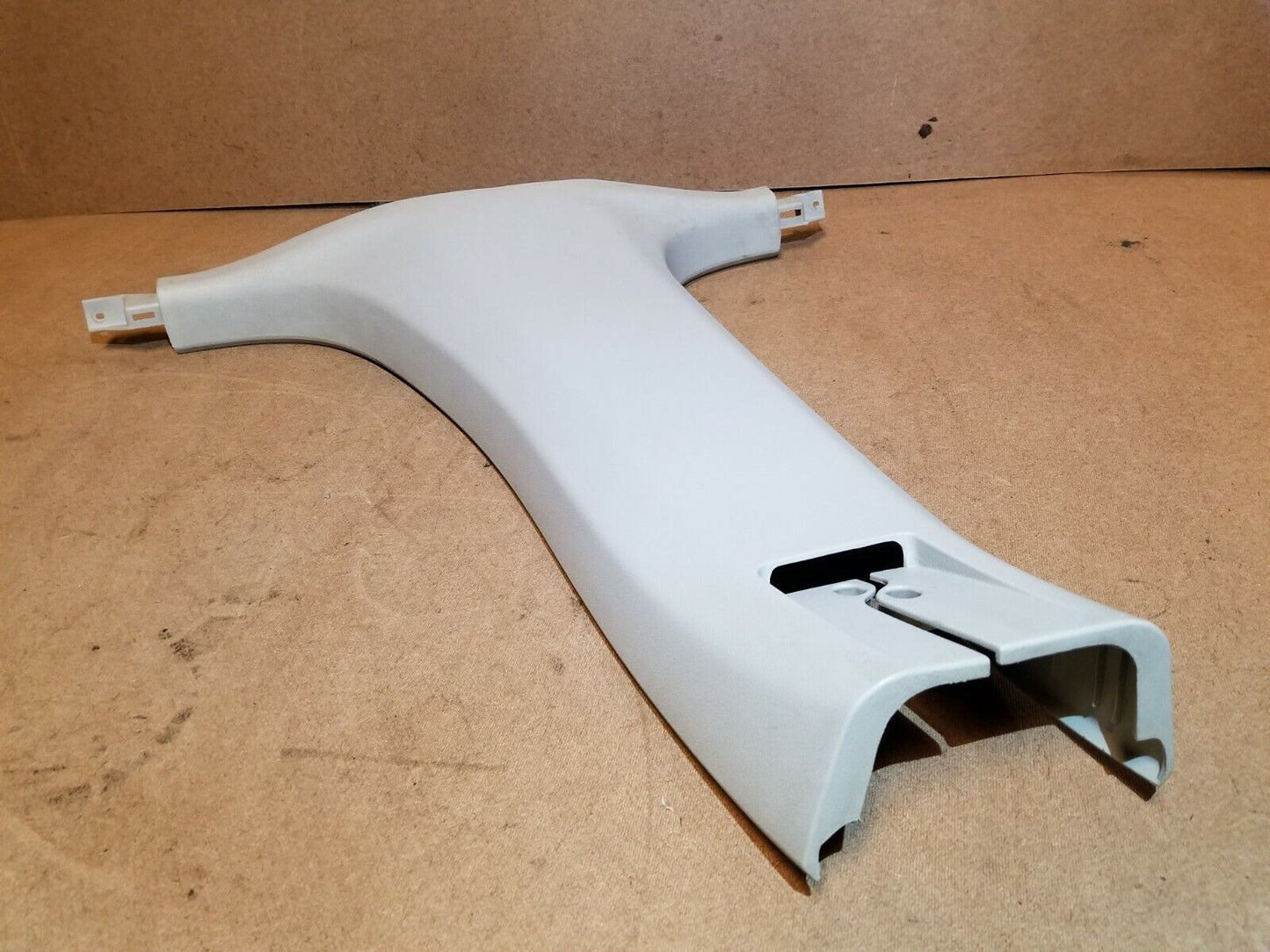 05 06 07 Dodge Magnum Left Driver Side B Pillar Lower Trim Cover OEM