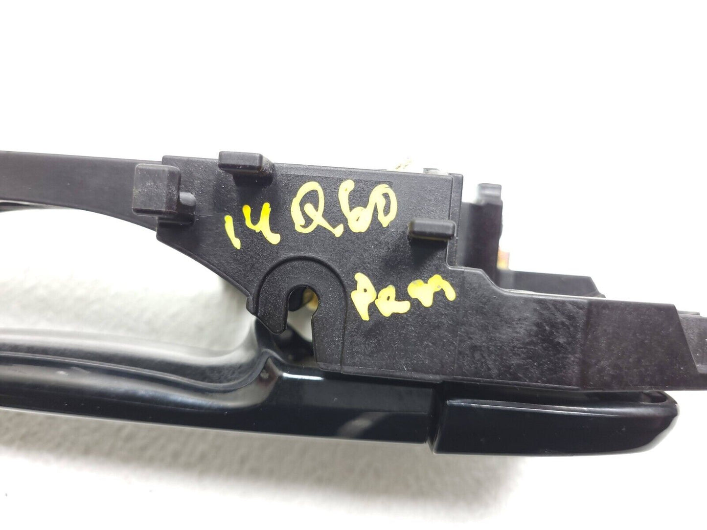 2014 2015 Infiniti Q60 Coupe Exterior Door Handle Passenger Right OEM