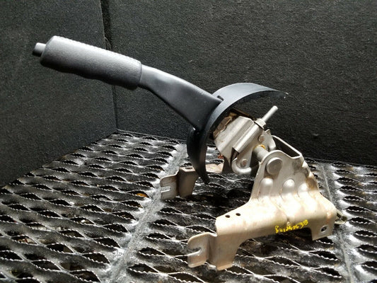 04 05 06 Chrysler Sebring Convertible Emergency Parking Brake Handle OEM