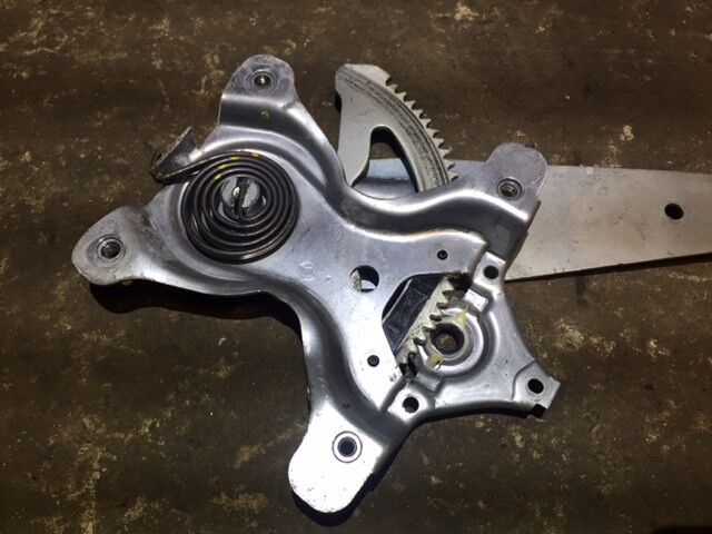 98 99 00 01 02 03 04 05 Lexus GS300 Rear Right Window Regulator No Motor OEM