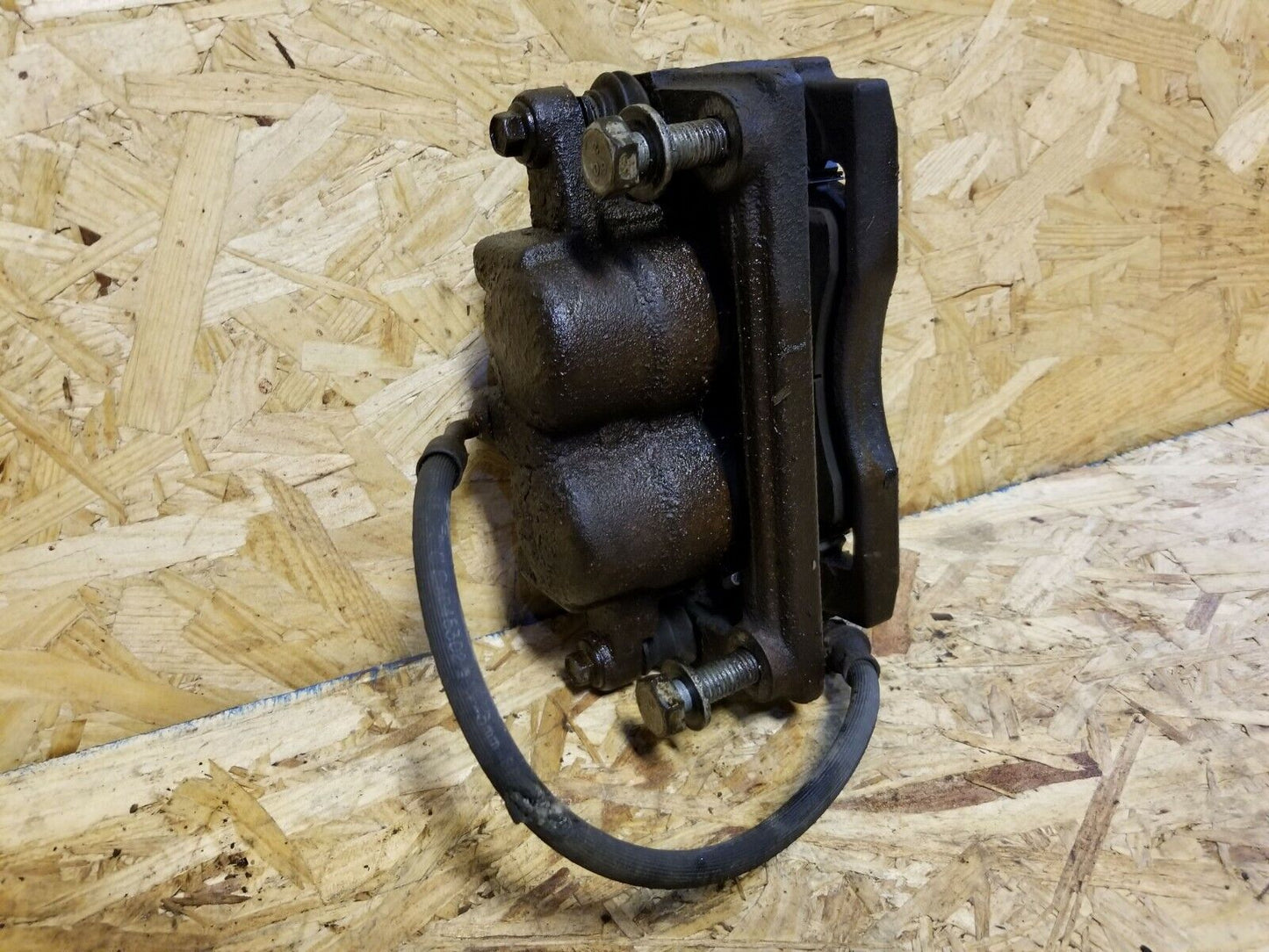 07 08 09 10 11 12 GMC Acadia Brake Caliper Front Left Driver Side OEM