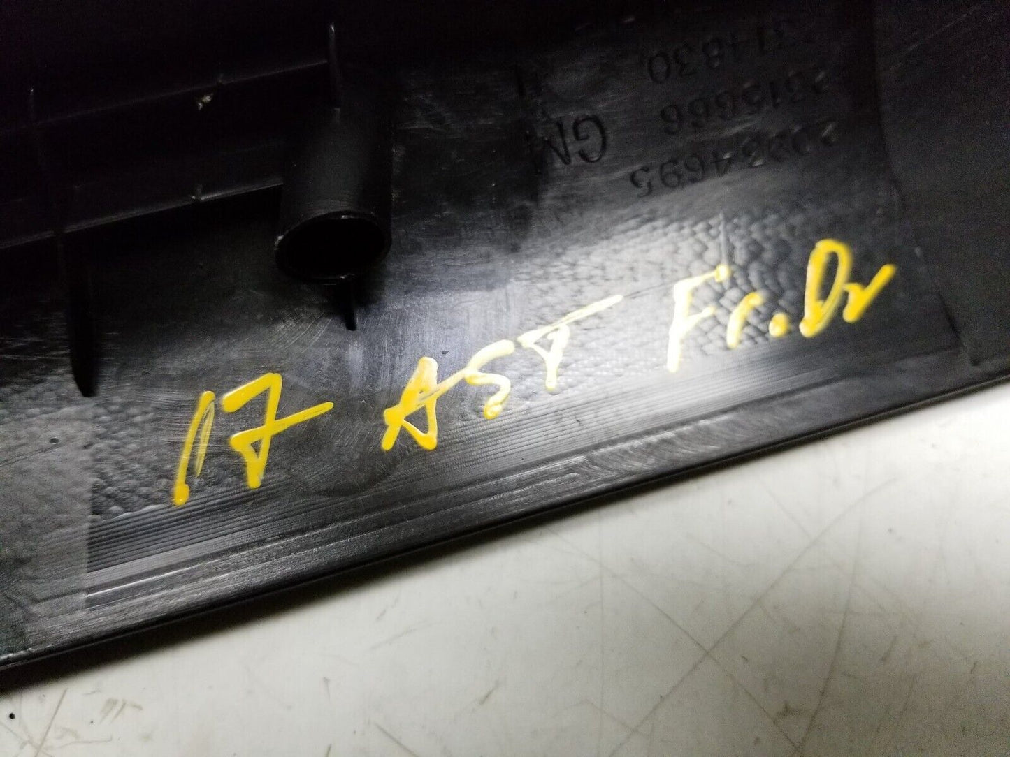 2013 - 2018 Cadillac Ats Front Door Sill Plate Molding Trim Driver Side Left OEM
