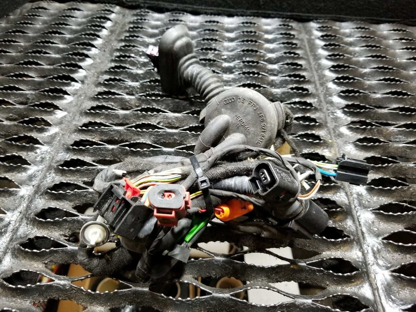 05 06 07 08 Audi A6 C6 Sedan Rear Left Driver Door Wire Harness OEM