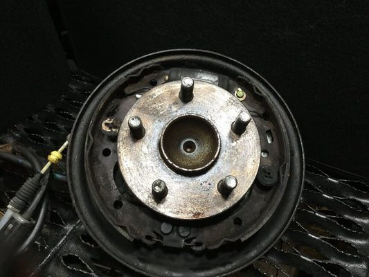 04 05 06 07 08 09 Toyota Prius Rear Left Driver Side Spindle Knuckle Hub OEM
