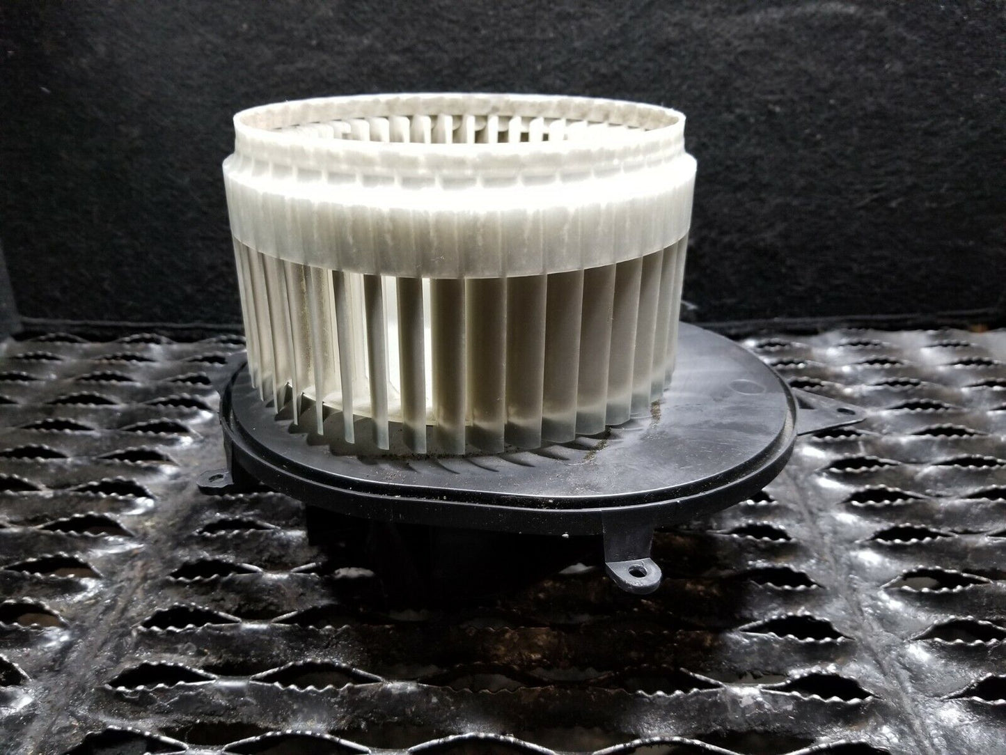 05 06 07 Dodge Magnum Blower Motor OEM