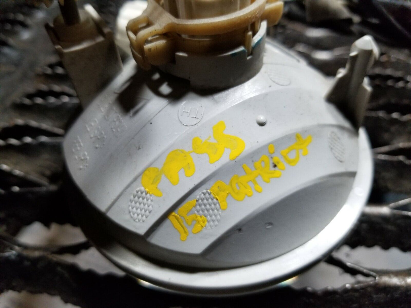 12 13 14 15 16 Jeep Patriot Front Right Pass Side Fog Light Lamp OEM 54k Miles