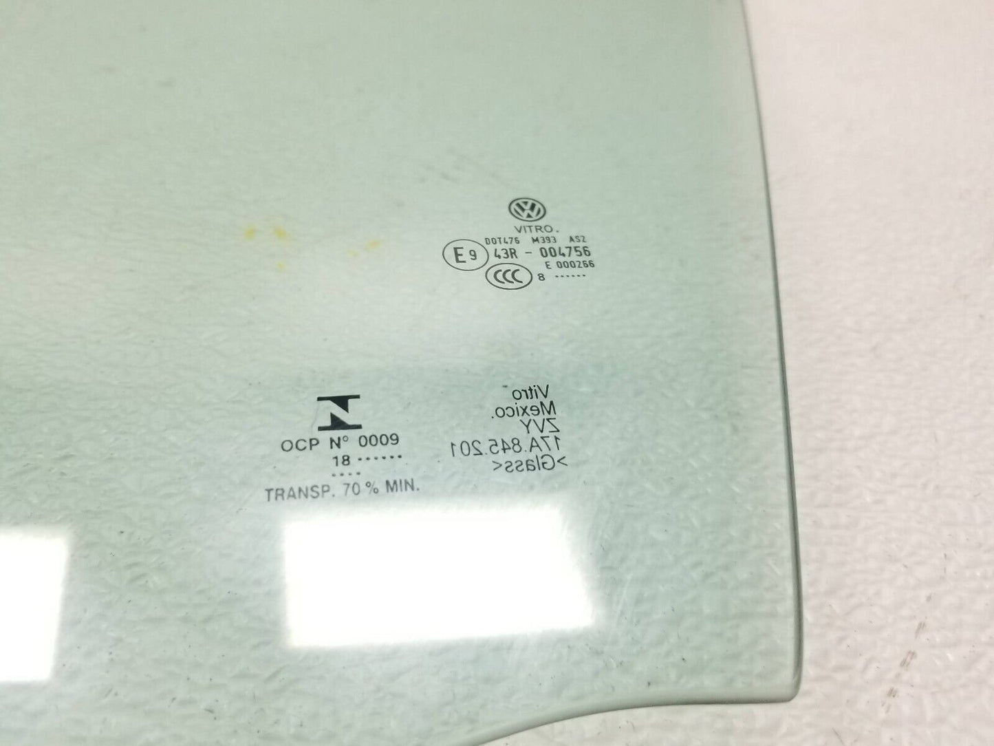 19 20 21 Volkswagen Jetta Front Left Driver Side Door Window Glass OEM