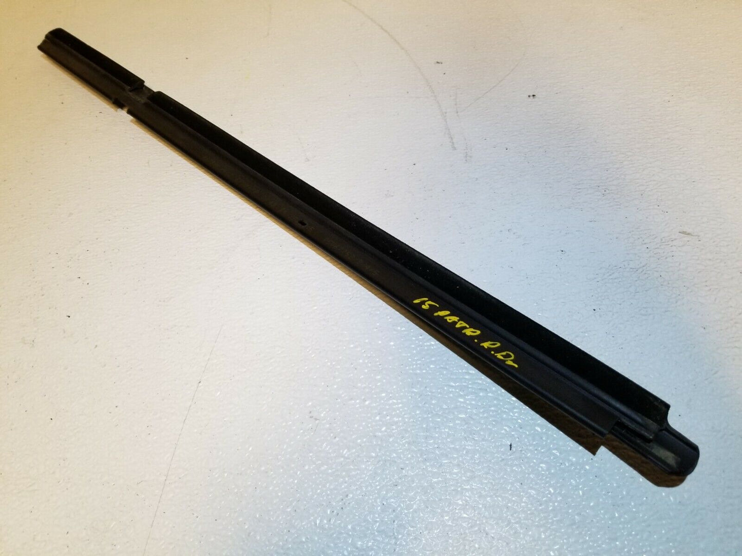 12 13 14 15 16 Jeep Patriot Rear Left Driver Door Window Belt Seal Molding OEM