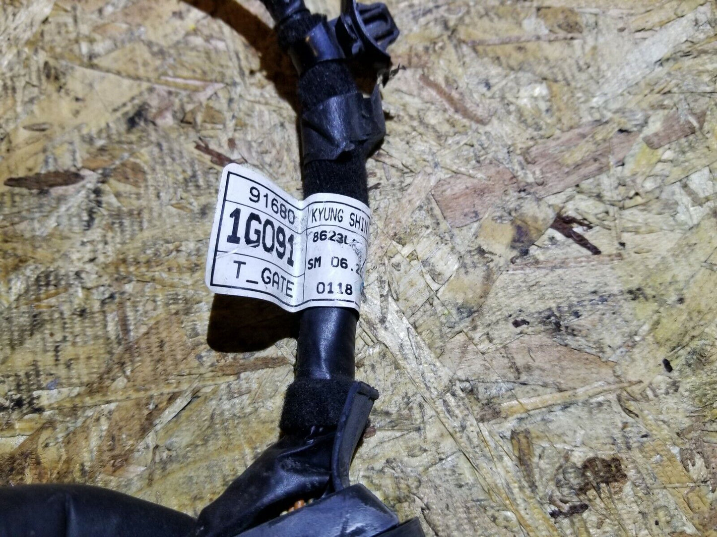 06 07 08 09 10 Kia Rio5 Trunk Lid Wire Harness OEM