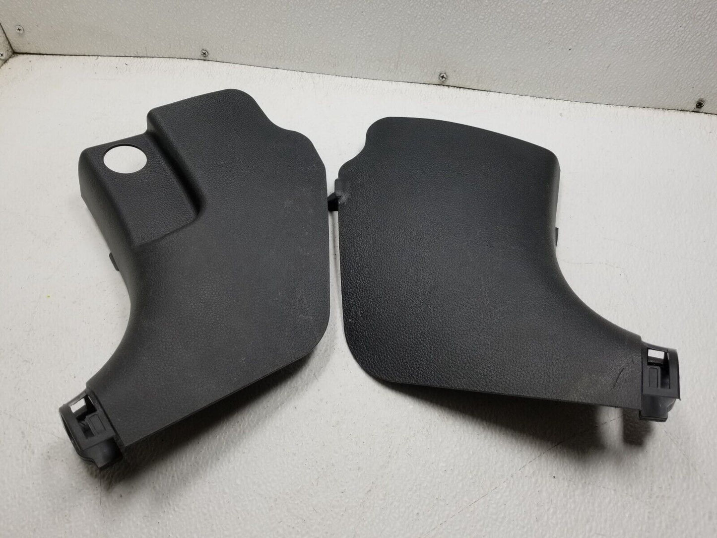 14 15 16 17 Hyundai Elantra Gt Front Kick Panel Cover Trim Left & Rigth Pair OEM