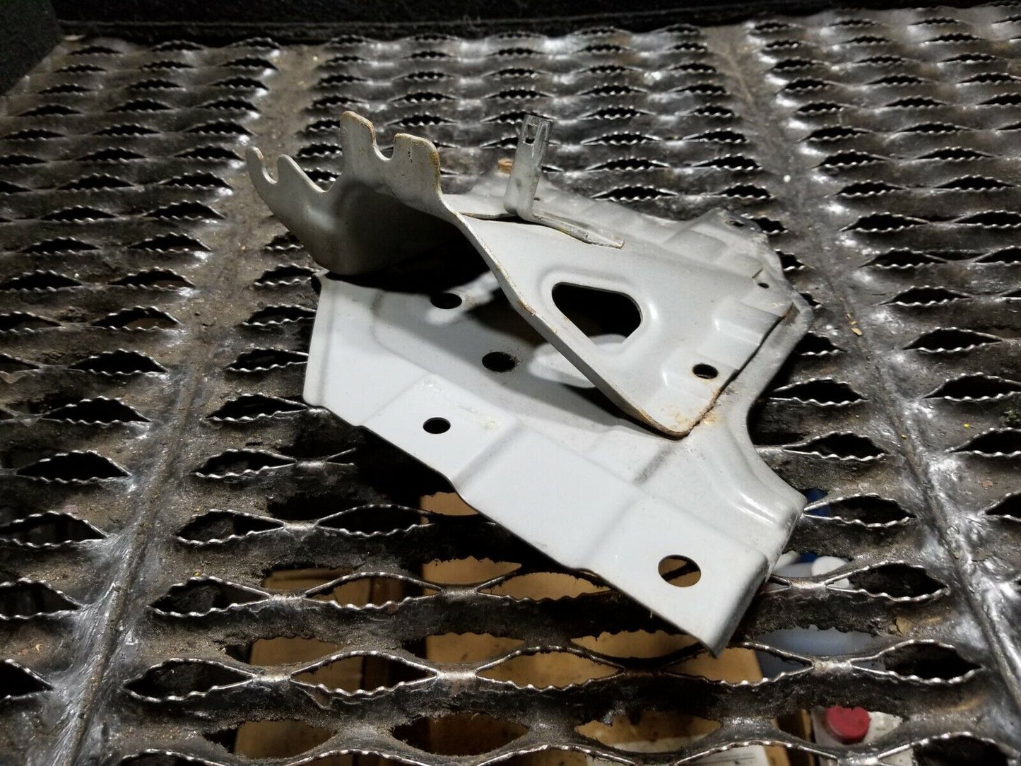 10 11 12 13 14 Acura Tsx Battery Tray OEM