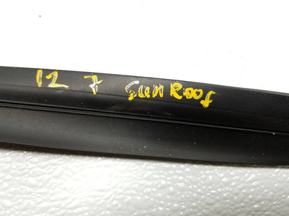 09 10 11 12 BMW 750li Sunroof Sun Roof Rubber Seal OEM