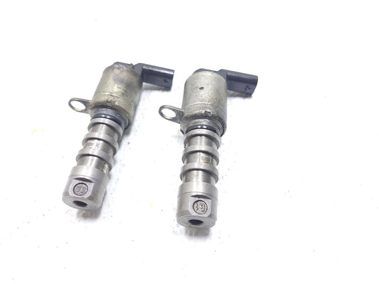 13 14 15 16 Audi A4 S4 Camshaft Vvt Solenoid Valve Pair OEM