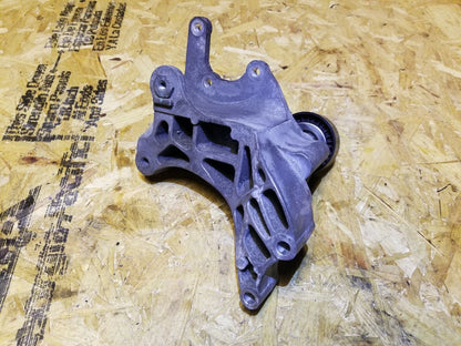 13 14 15 16 Jeep Compass 2.4l Power Steering Mount Bracket OEM 30k