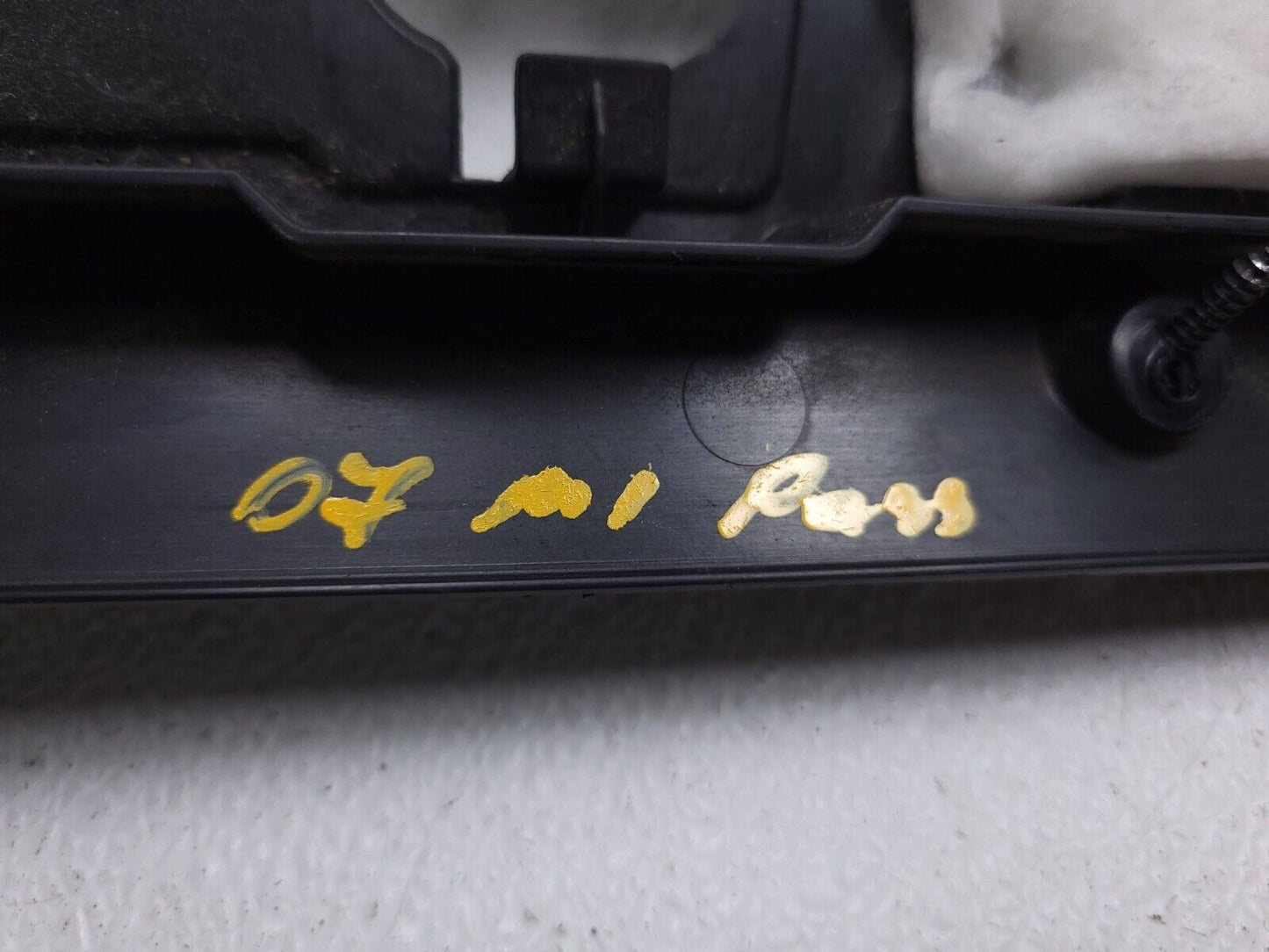 06 07 08 09 10 11 Mercedes Ml500 Front Dash Lower Trim Panel Right Pass Side OEM