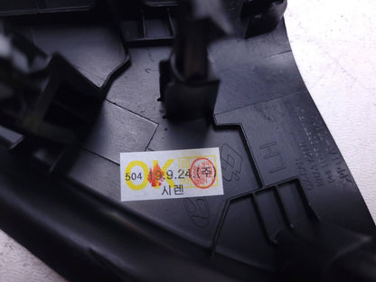 20 21 22 Hyundai Venue Front Door Corner Trim Cover Pair OEM