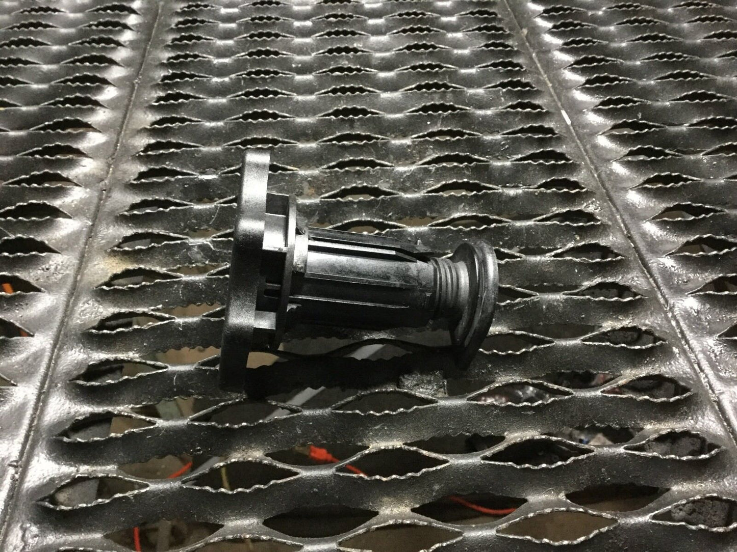 05 06 07 08 Audi A4 Spare Tire Holder OEM