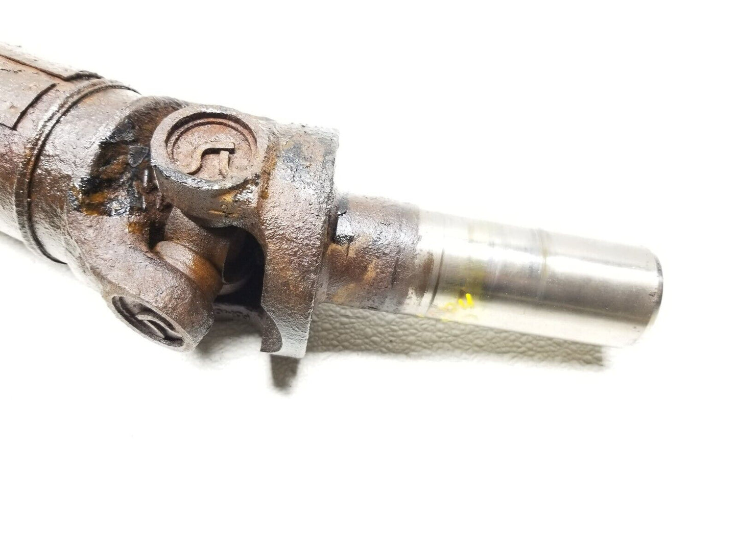 2007 - 2014 Lincoln Navigator 5.4l Rear Driveshaft Drive Shaft OEM