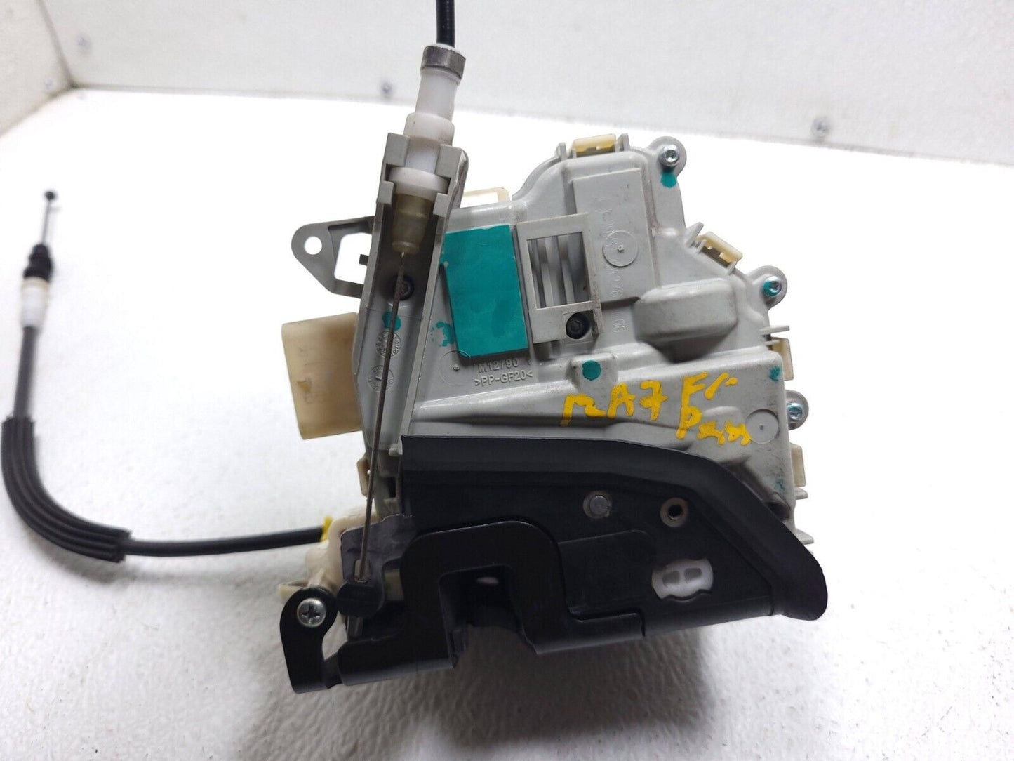 12 13 14 15 16 17 Audi A7 Door Lock Latch Front Right Passenger Side OEM