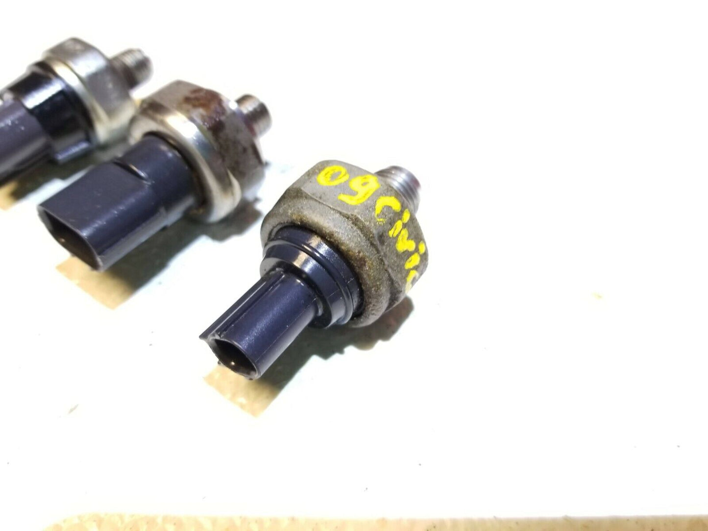 07 08 09 10 11 Honda Civic 1.8l Engine Oil Pressure Sensor 3pcs OEM