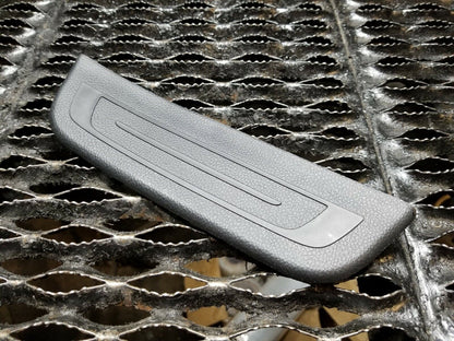 14 15 16 17 Hyundai Elantra Gt Interior Rear Sill Plate Right Passenger Side OEM