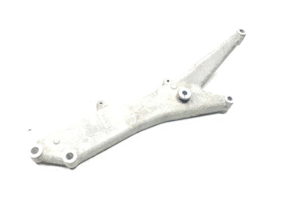 10 11 12 13 Volvo XC60 3.2l Engine Mount Bracket OEM