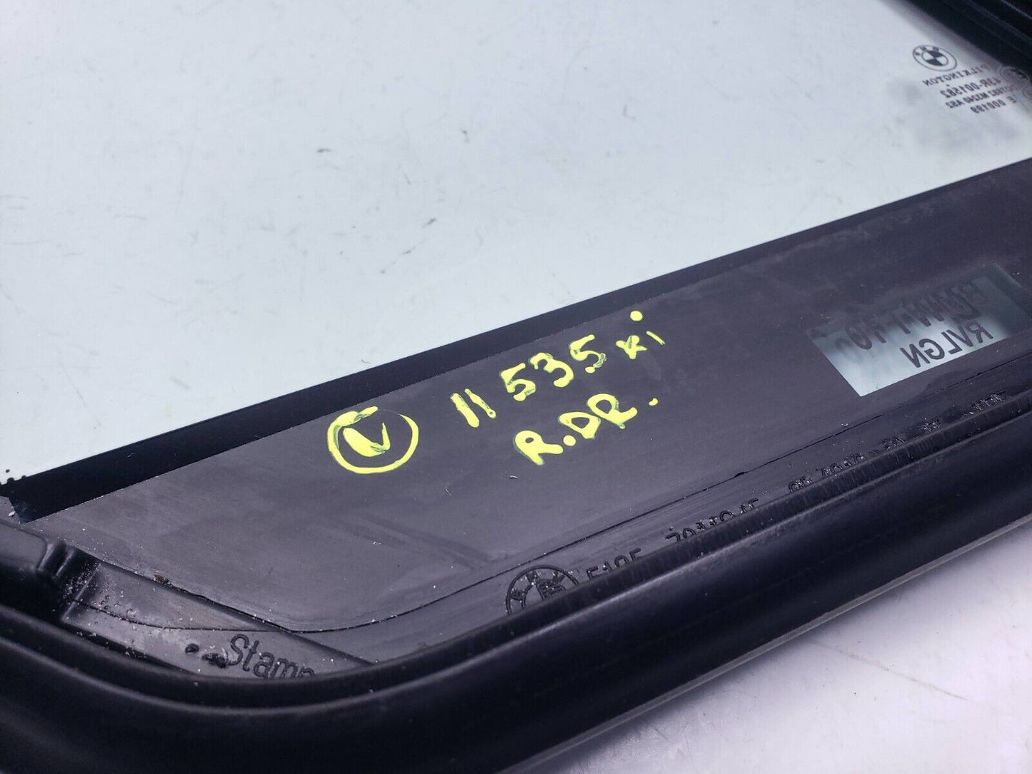09 10 11 12 13 BMW 535xi Door Vent Glass Rear Left Driver Side OEM