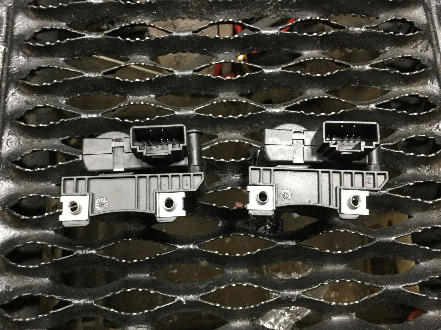 03 04 05 06 07 Audi A8 A/c Core Actuator Servo Flap Motor OEM 2pcs