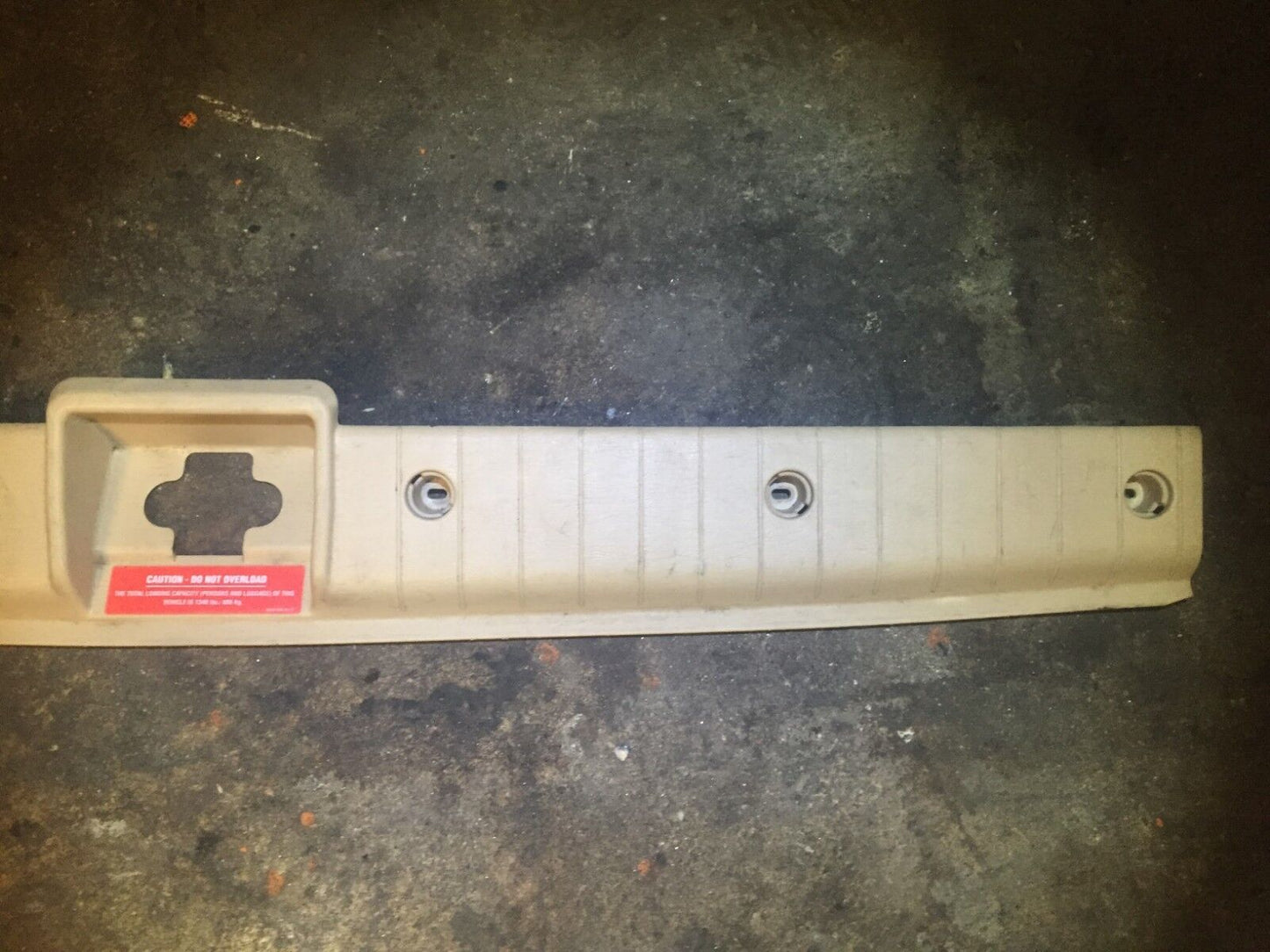 98 99 00 01 Mercedes W163 Ml320 Trunk Lower Trim Panel Cover Plate Tan OEM D34