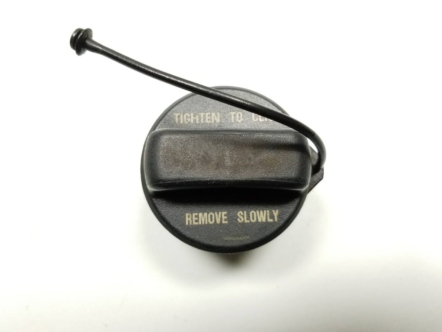 13 14 15 16 Dodge Dart Gas Fuel Tank Cap OEM 52k