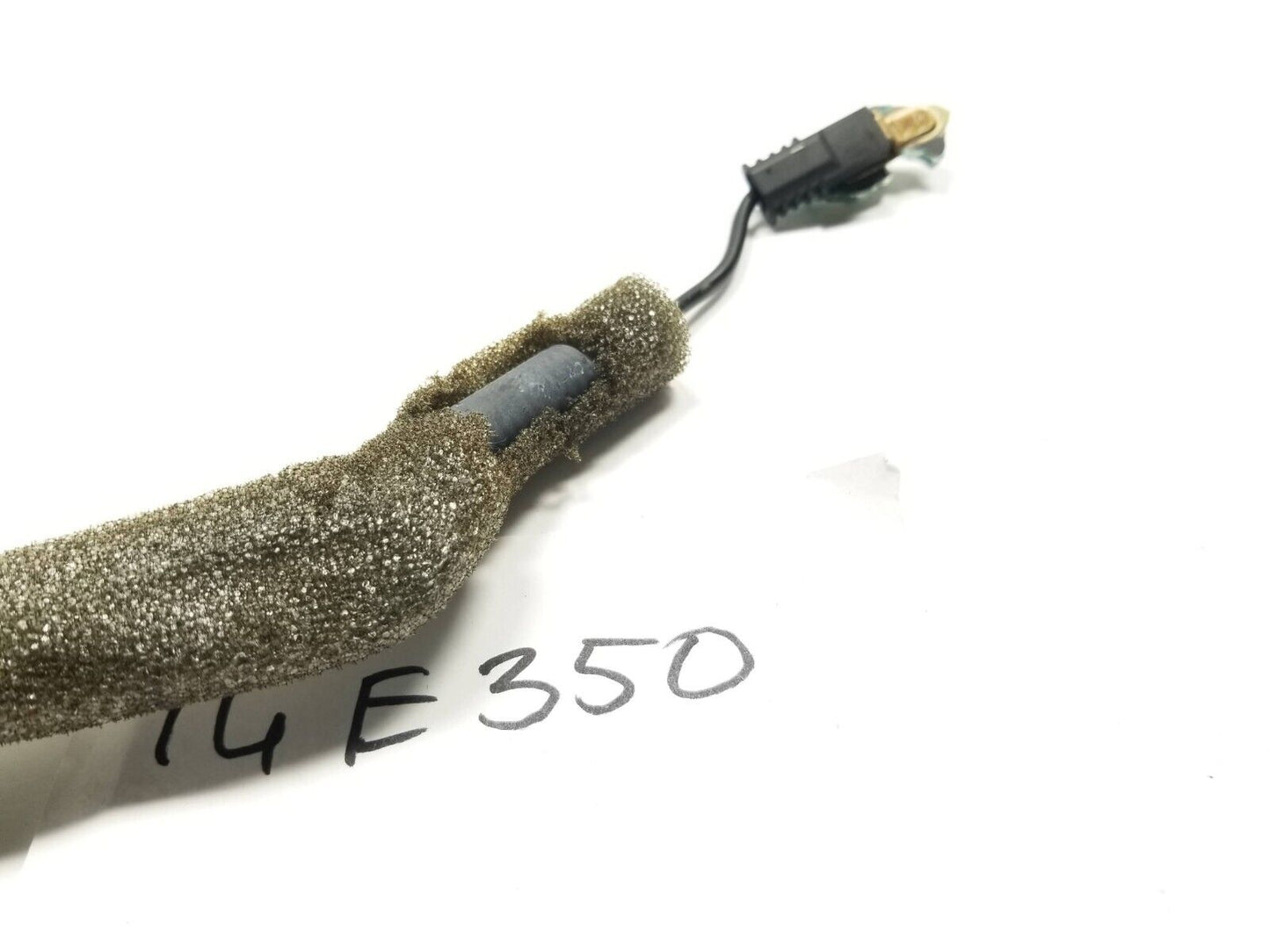 2011 - 2015 Mercedes E350 W212 Antenna Noise Suppressor Filter W/ Wiring OEM