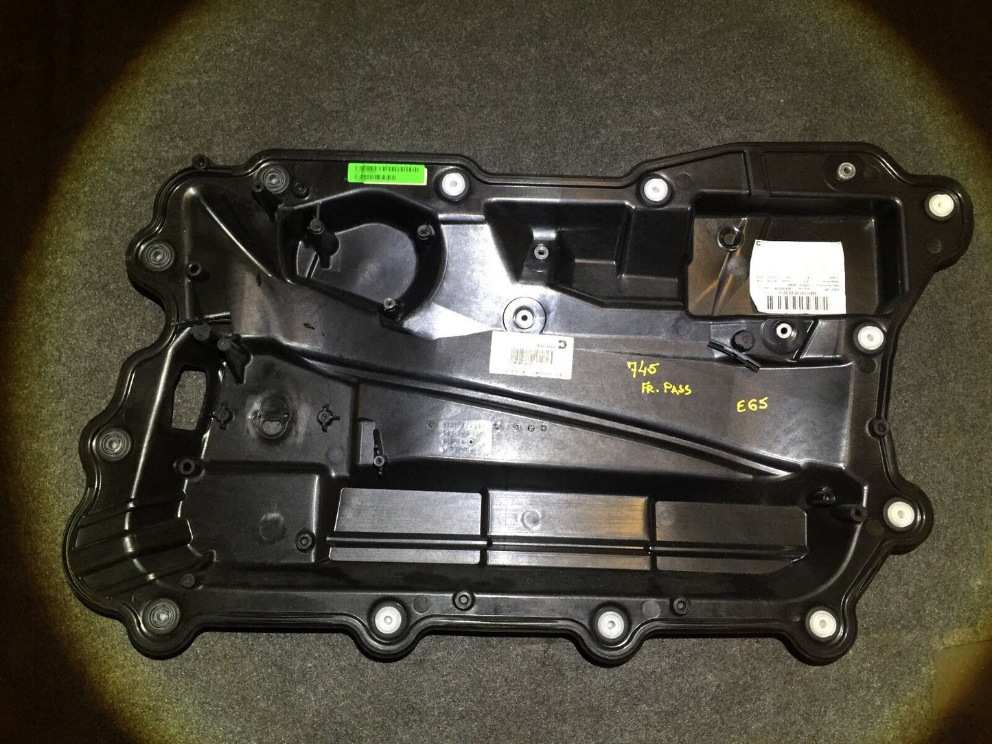 03 04 05 06 07 06bmw E65 Front Right Pass Door Carrier Panel OEM