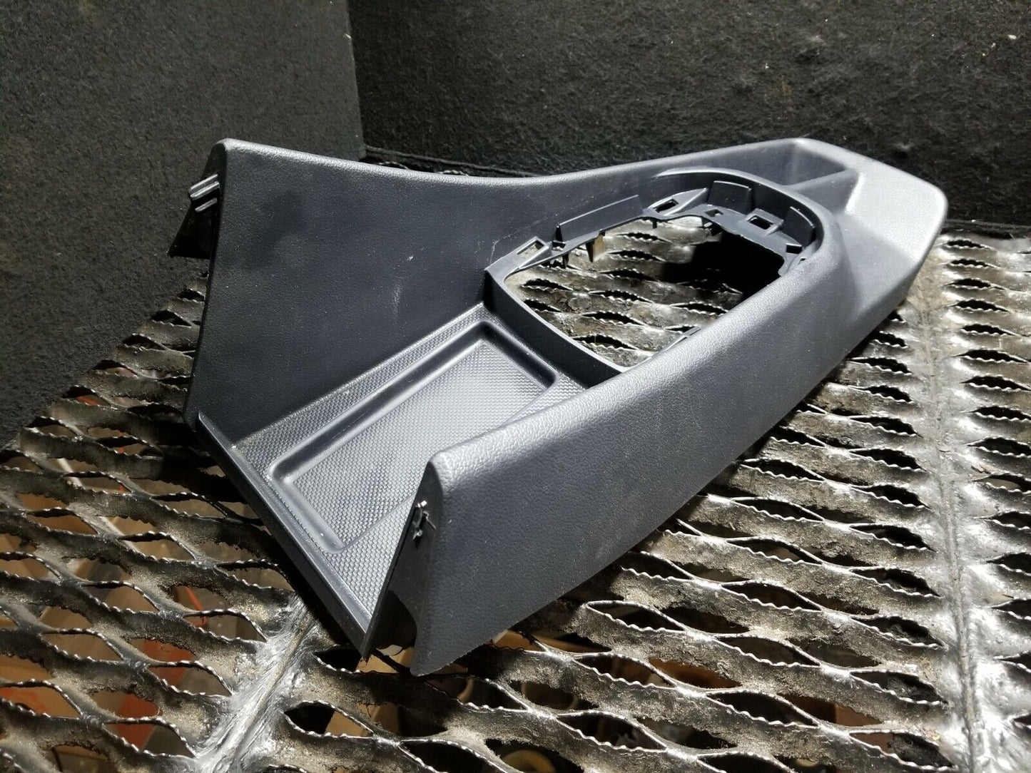 12 13 14 15 Kia Rio Center Console Upper Trim Panel OEM